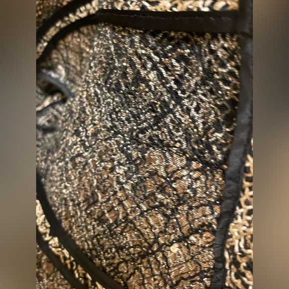 Jones New York Black and Cream Blazer with Textured Fabric - Picture 11 of 16